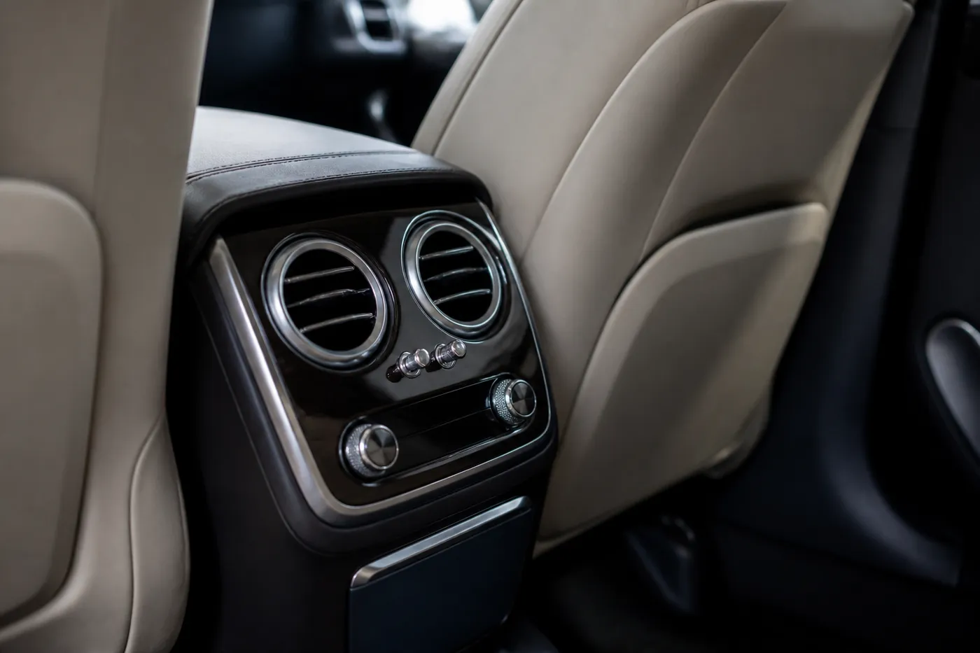 Detail from a chauffeur booking of the kind a Range Rover is used for.